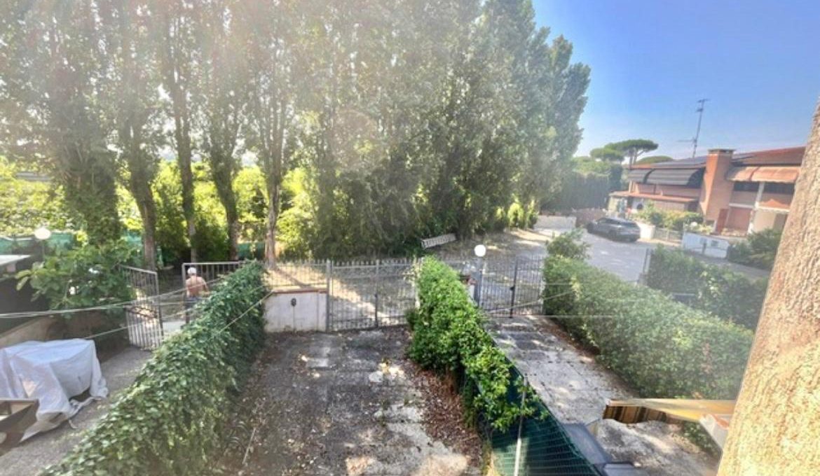 PHOTO-2025-12-10-19-07-55-1