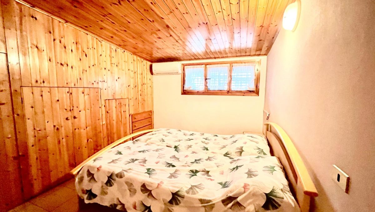 239b2ded-93b1-446c-b5b6-34044c26b07a