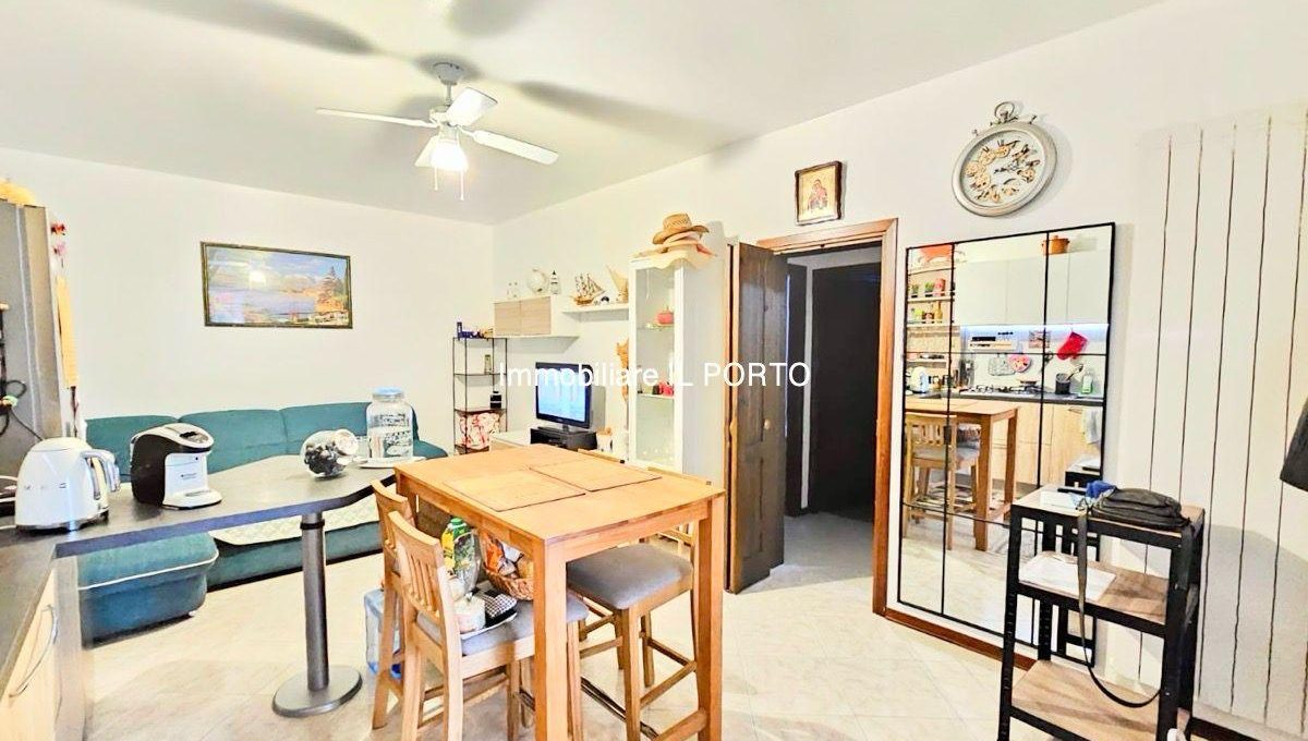 5733665e-0d50-4628-888d-66474620ce98