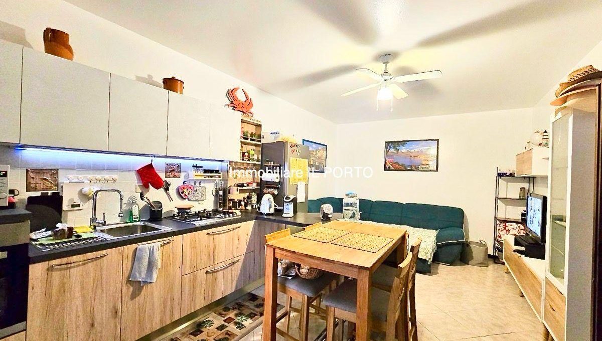 5af4940f-e213-46f6-a953-fc9b0855642c