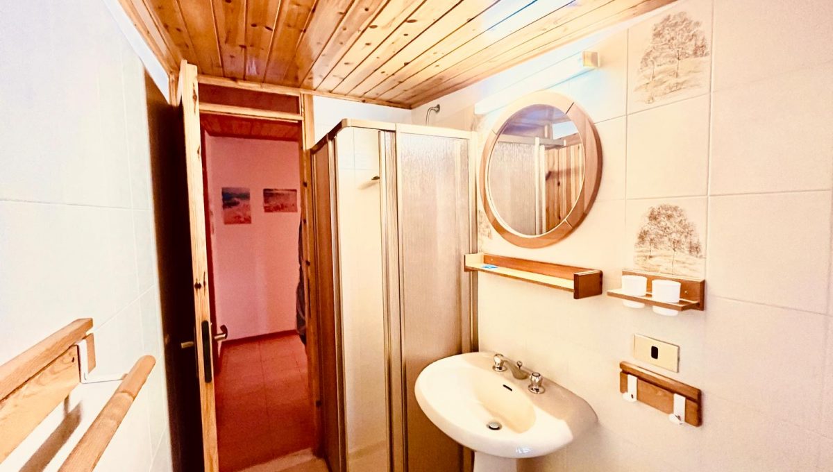 5e6a0249-db35-4e31-9984-4ea688818d86