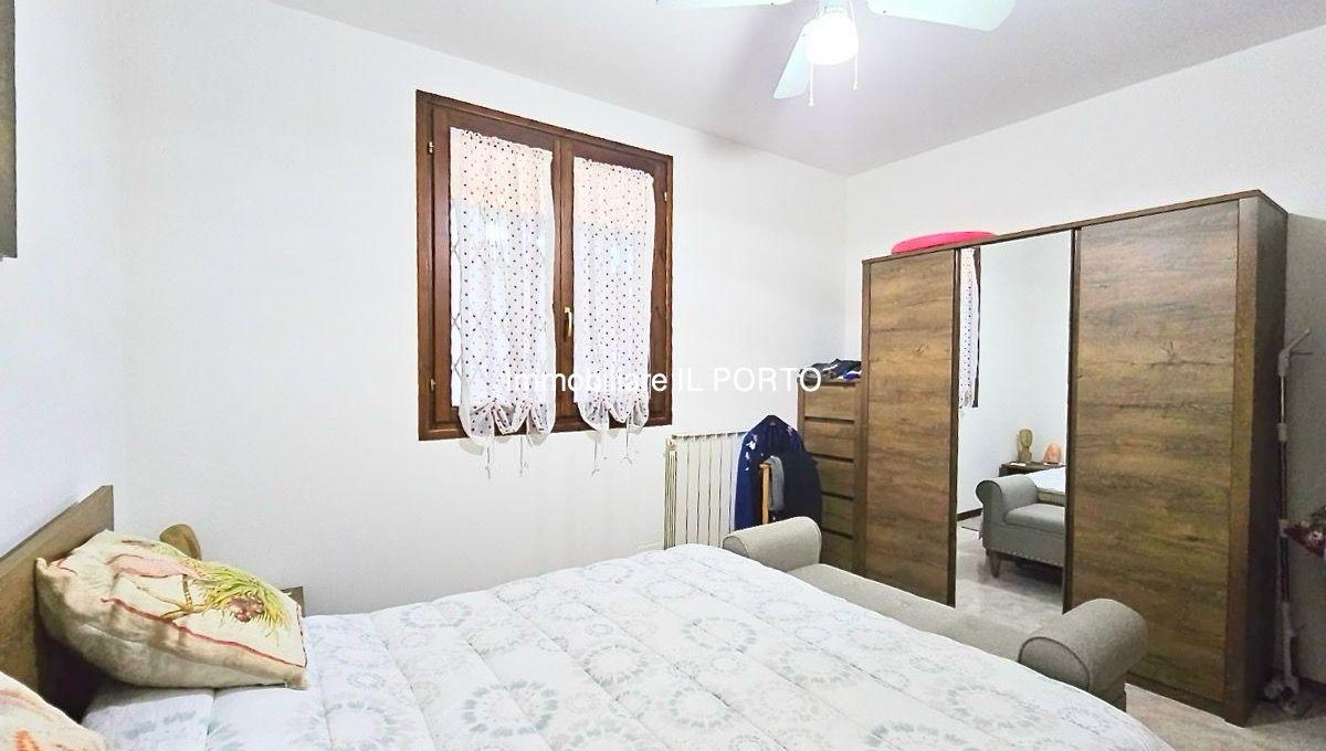 7e5b5a1c-cdfc-4ca3-ba04-c9347027ae3f