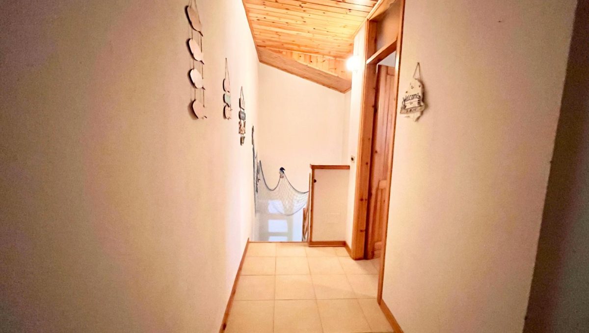 9658fa00-3192-4390-aa5d-5ec9a7563acd