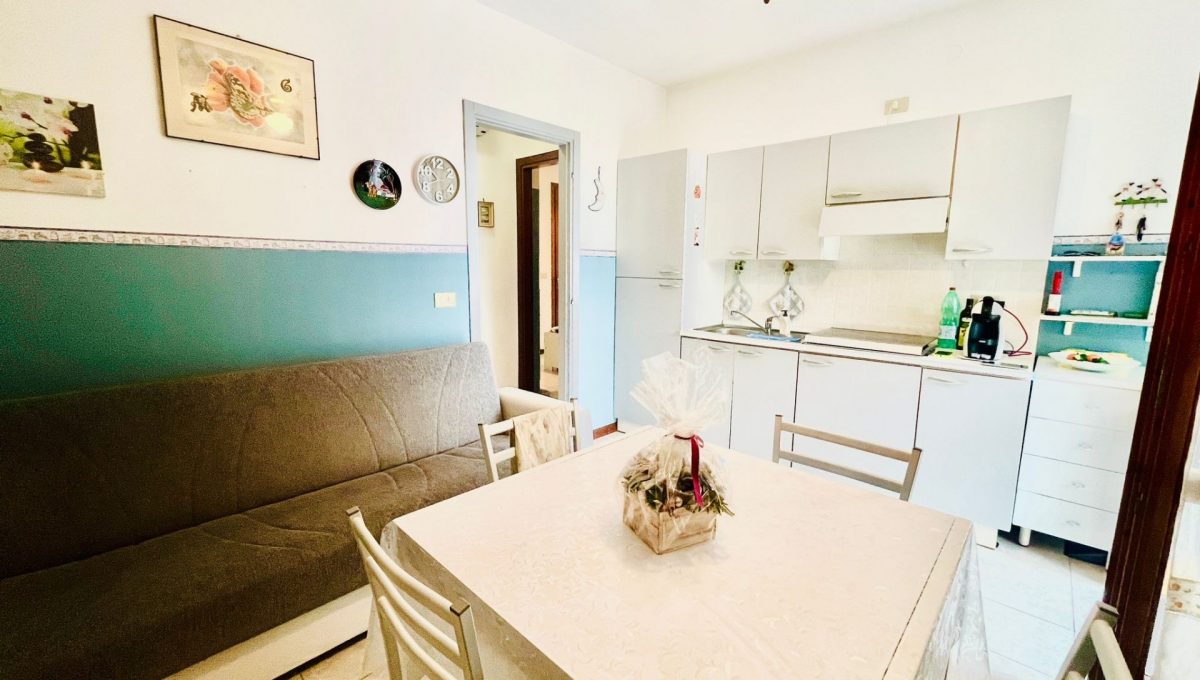 39229089-d1d9-458f-97bc-c3cff479d3e3