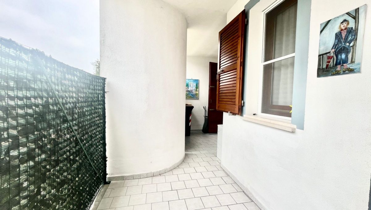 b80c0b79-32ab-4422-b5e8-ab769f679a55