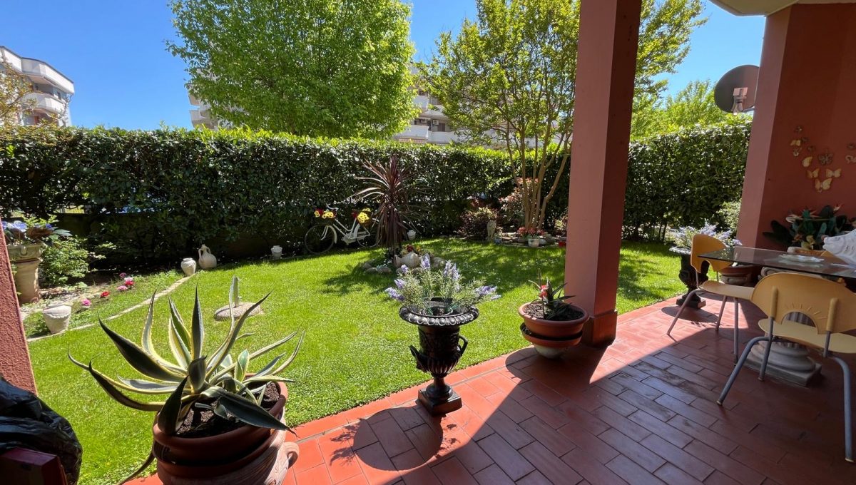 034758dd-6ab2-4842-be26-04f6befb7a4d