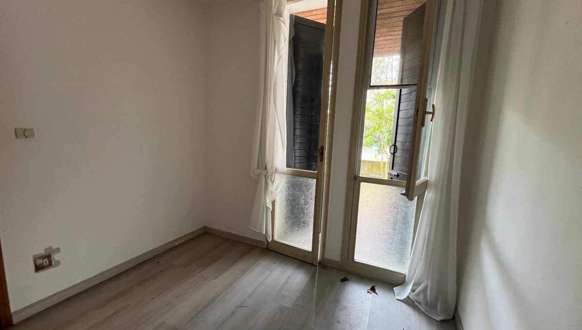 1a55316d-26c7-45eb-9c84-f4cde008dfbf