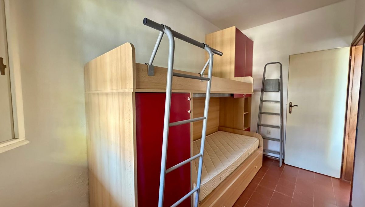 71b72976-8937-4171-8b6a-4b8f28fe1099