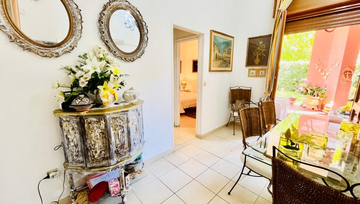 ae5a2ce5-1021-419e-ab54-5da858c7b9ec