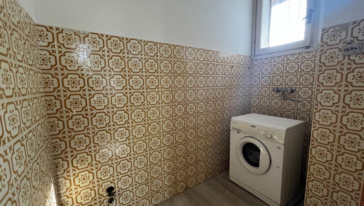 c24d4273-d85a-4e85-a100-b0b724a2b7f4